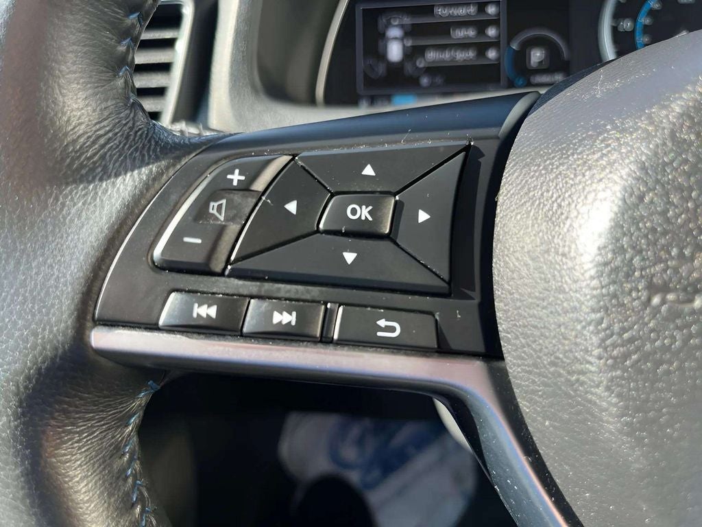 2023 Nissan Leaf SV Plus