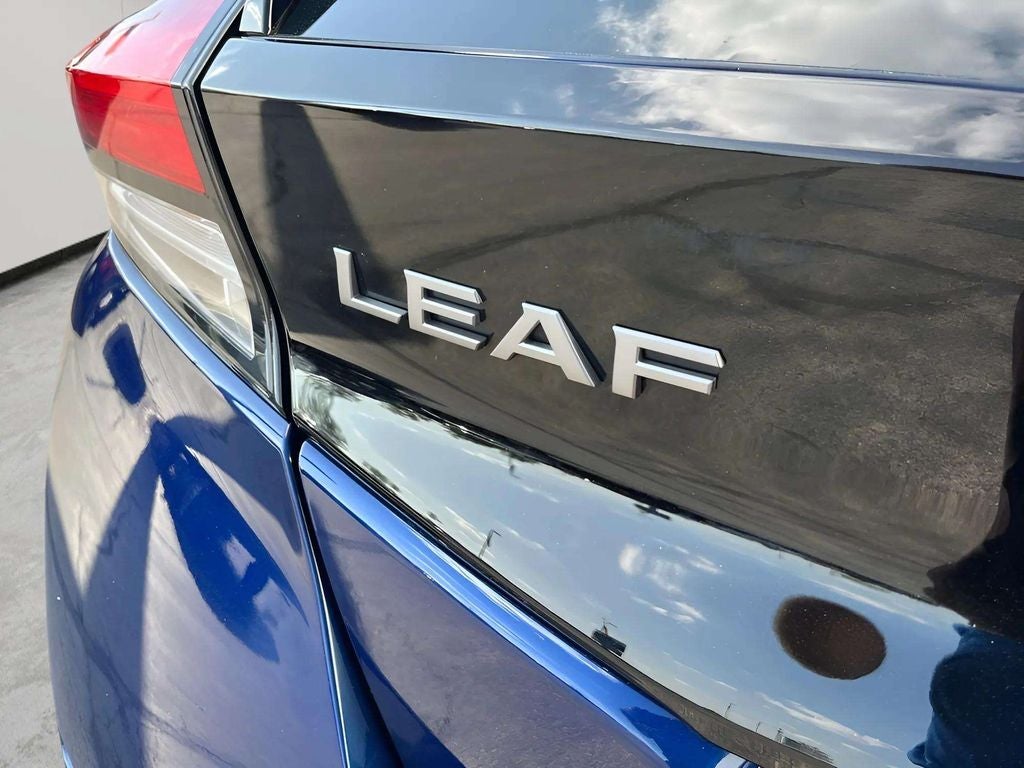 2023 Nissan Leaf SV Plus