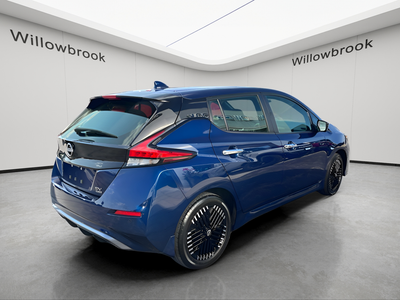 2023 Nissan Leaf SV Plus