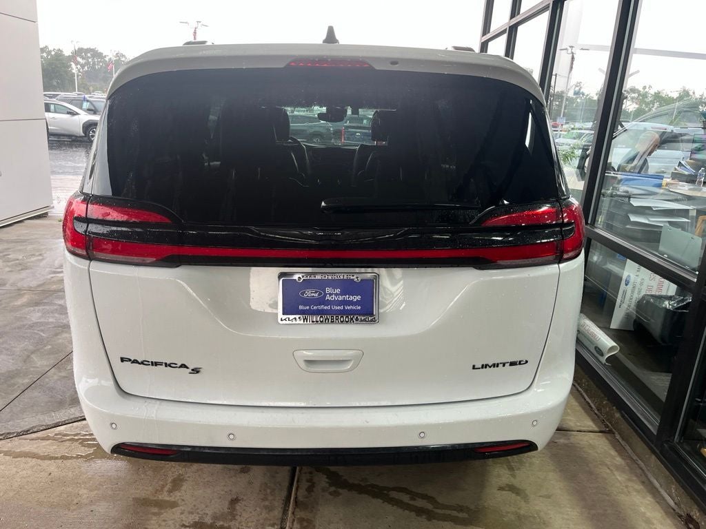 2025 Chrysler Pacifica Limited