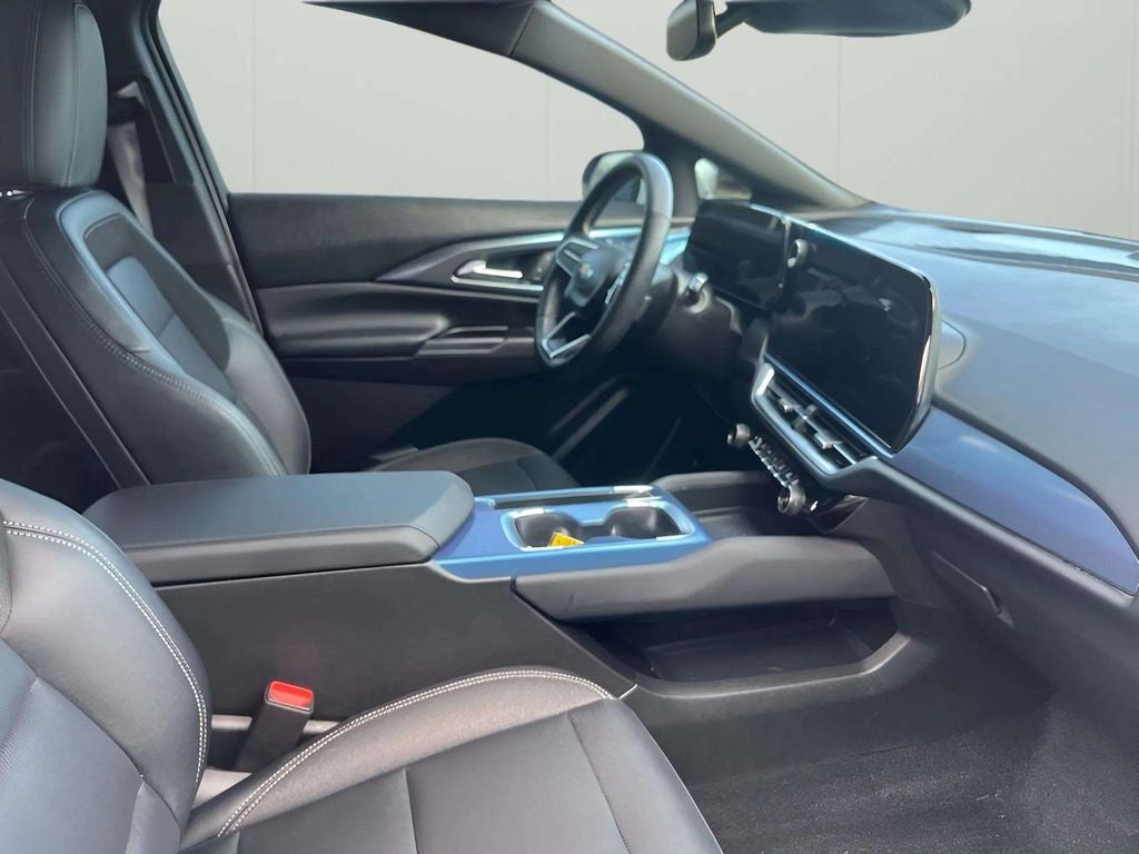 2024 Chevrolet Equinox EV LT