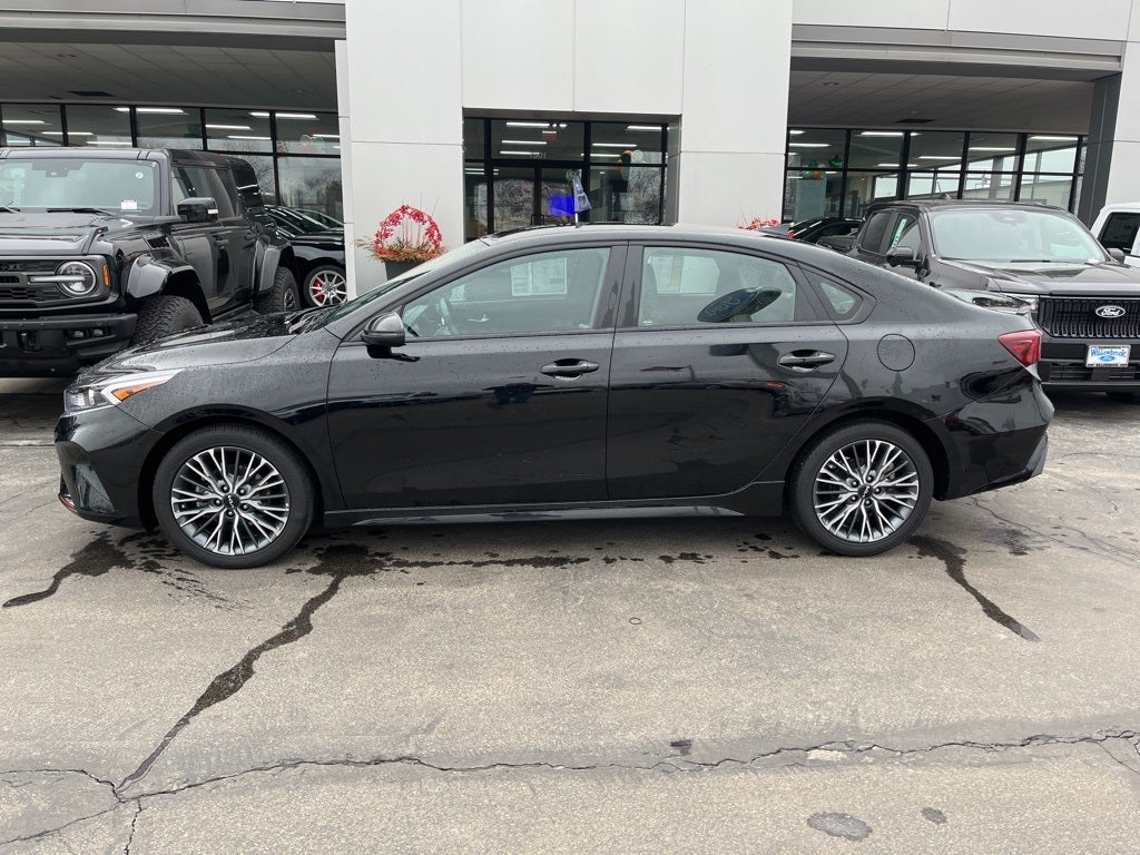 2023 Kia Forte GT-Line