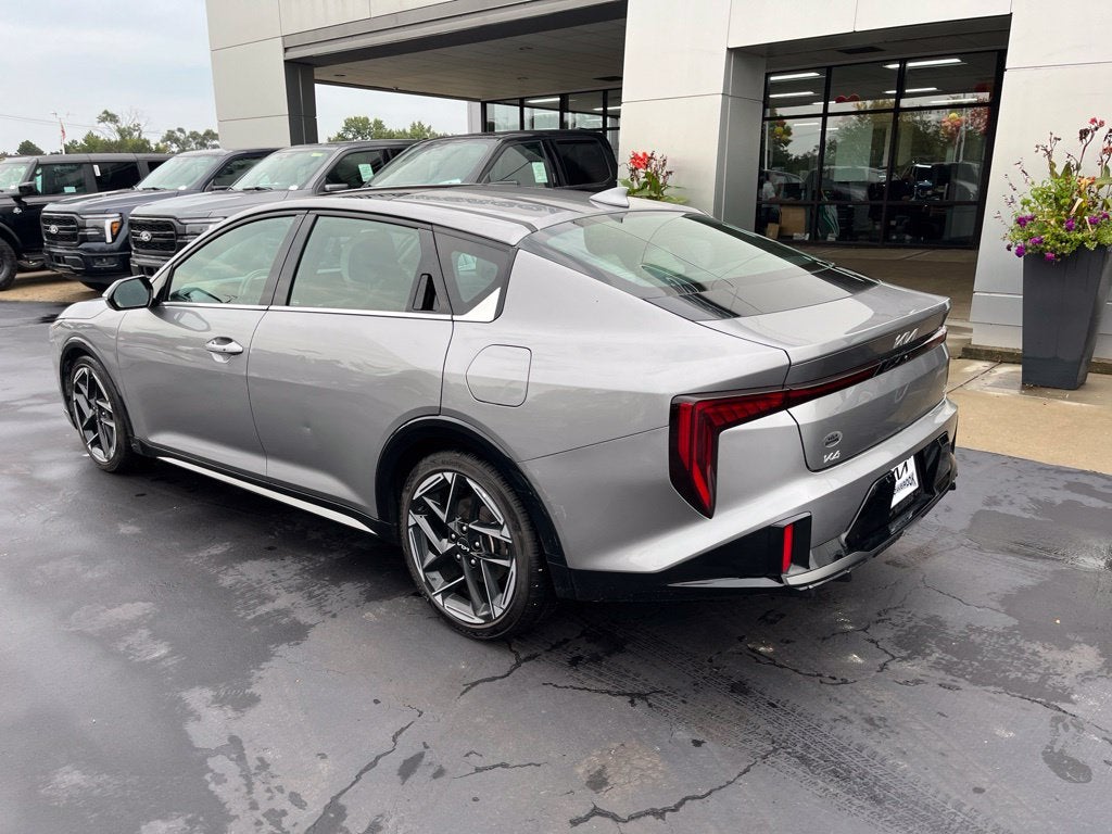 2025 Kia K4 GT-Line