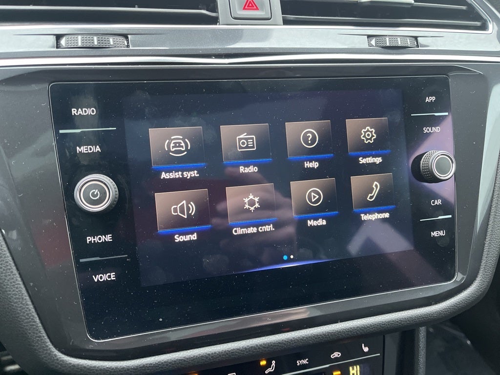 2022 Volkswagen Tiguan 2.0T SE R-Line Black