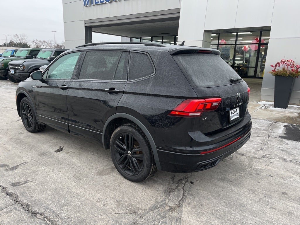 2022 Volkswagen Tiguan 2.0T SE R-Line Black
