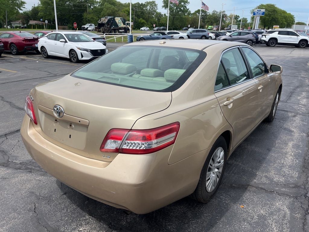 2011 Toyota Camry LE