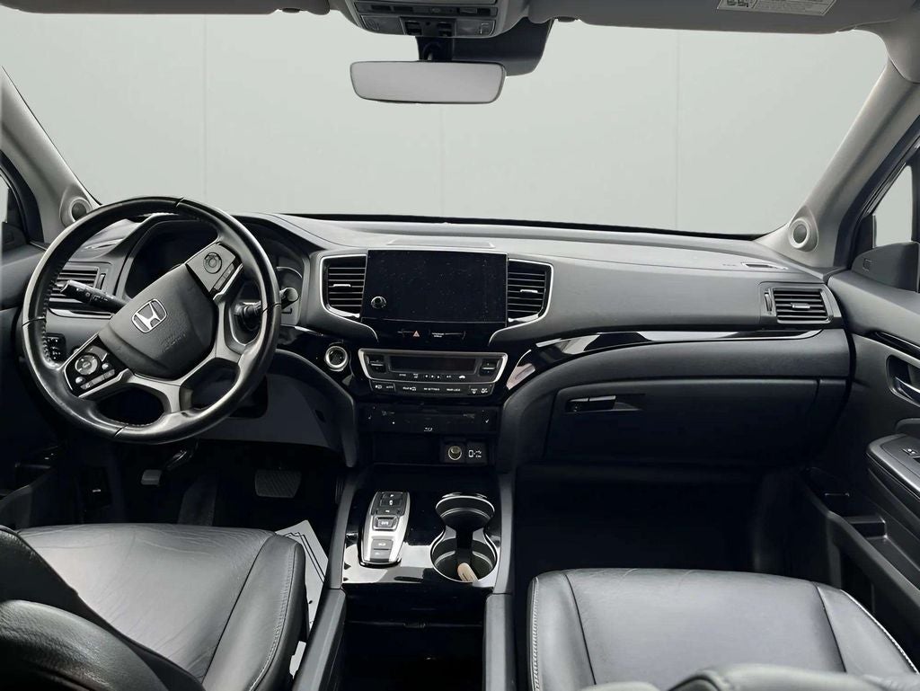 2022 Honda Pilot Touring 8 Passenger