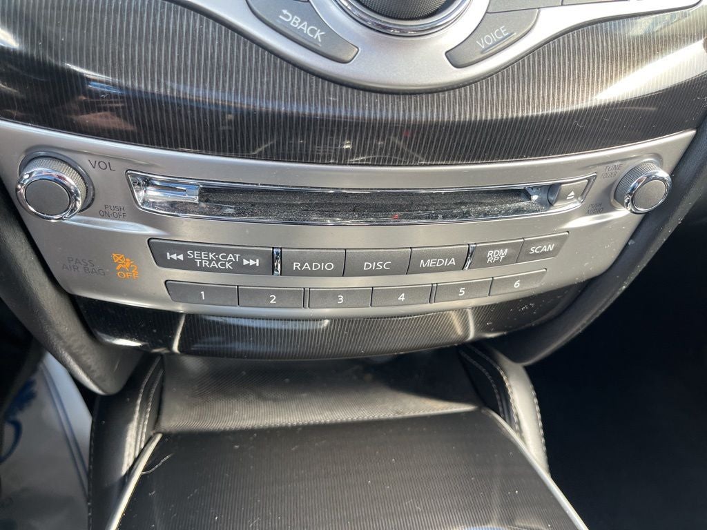 2017 INFINITI QX60 Base