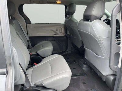 2022 Toyota Sienna XLE 7 Passenger