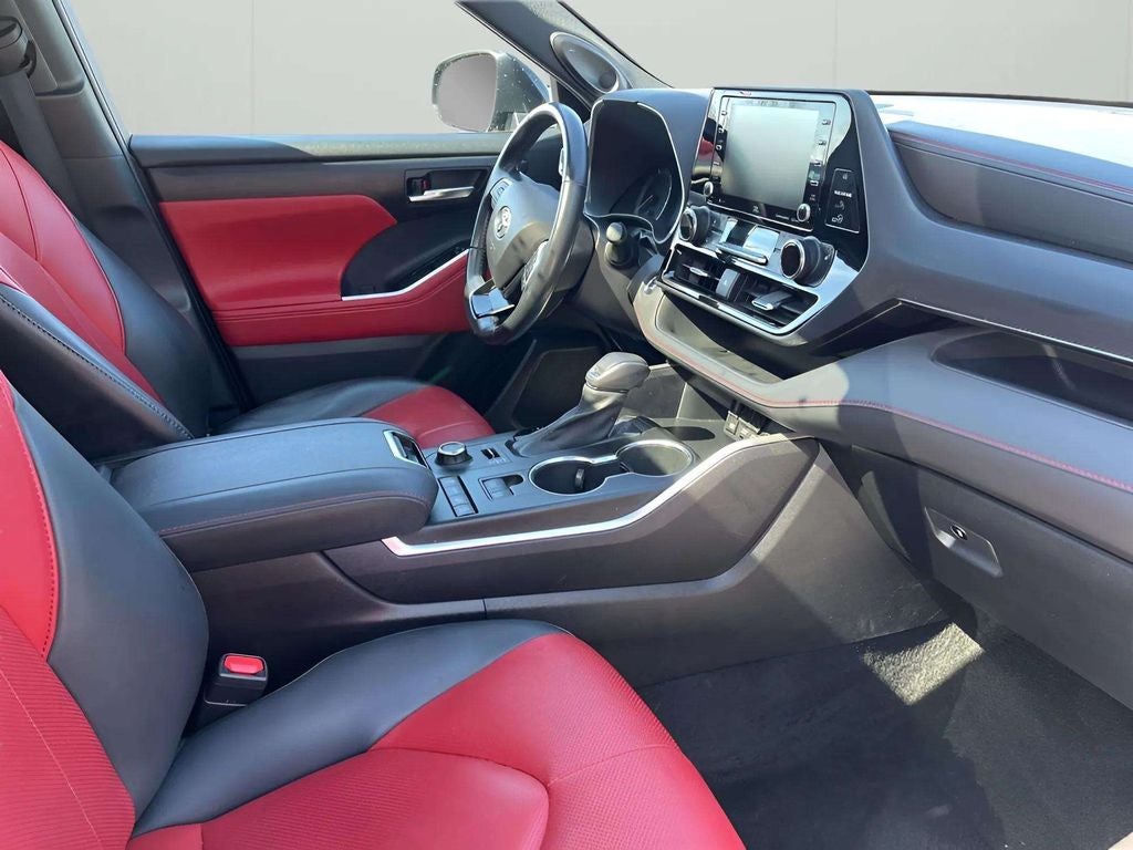 2021 Toyota Highlander XSE