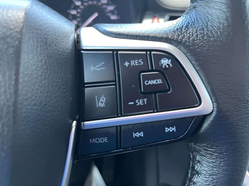 2023 Toyota Sienna XLE 8 Passenger