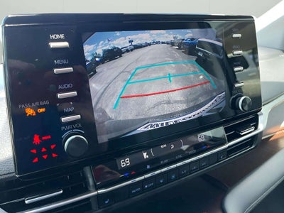 2023 Toyota Sienna XLE 8 Passenger