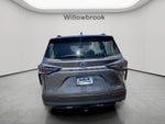2023 Toyota Sienna XLE 8 Passenger