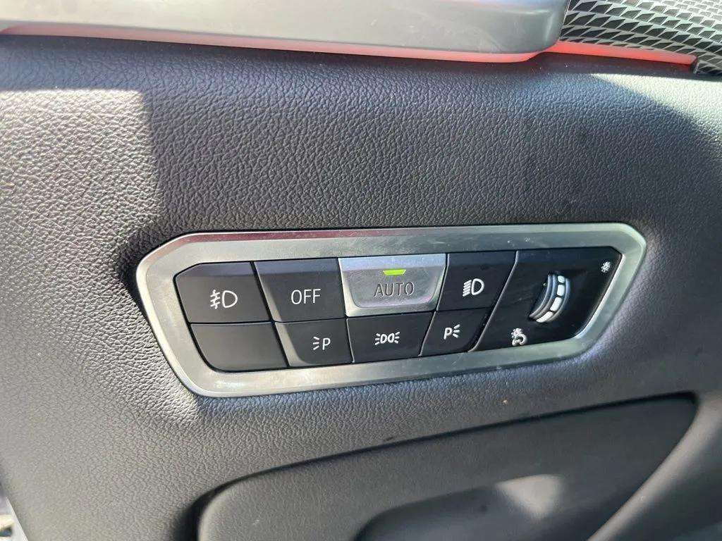 2020 BMW X6 M50i