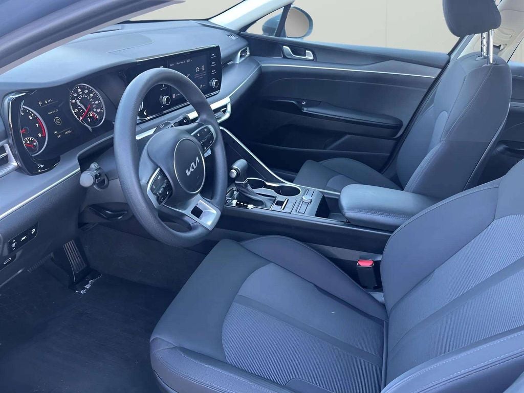 2023 Kia K5 LXS