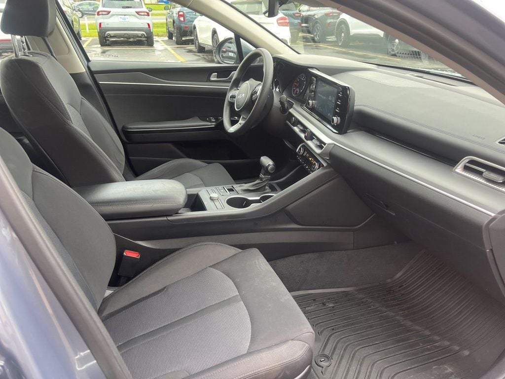 2023 Kia K5 LXS