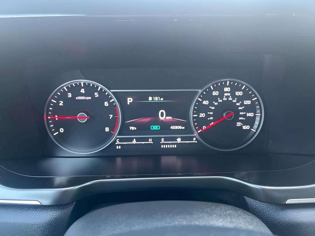 2022 Kia Sorento LX