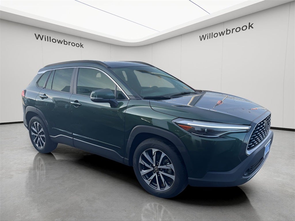 2023 Toyota Corolla Cross XLE