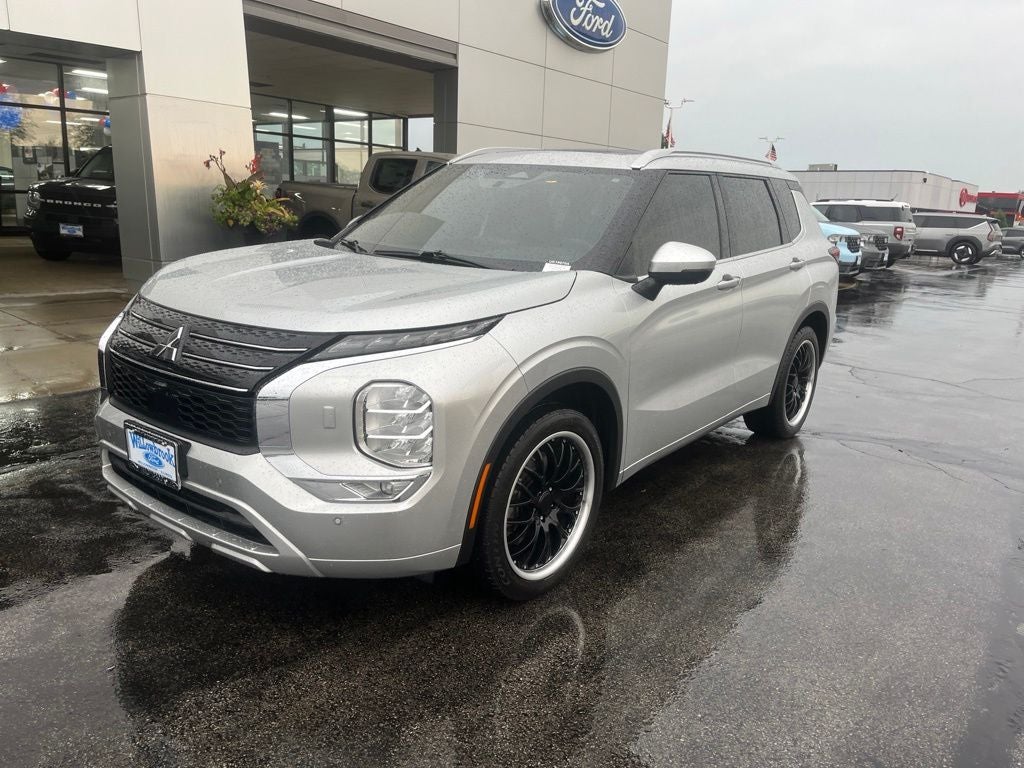 2022 Mitsubishi Outlander SEL