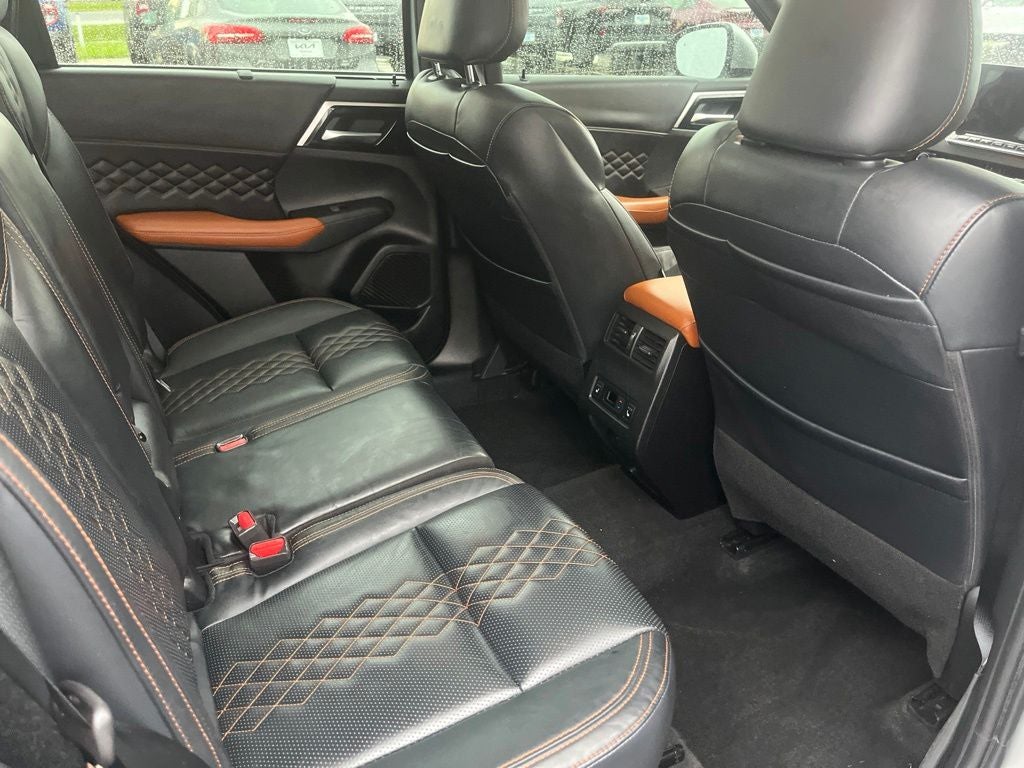 2022 Mitsubishi Outlander SEL