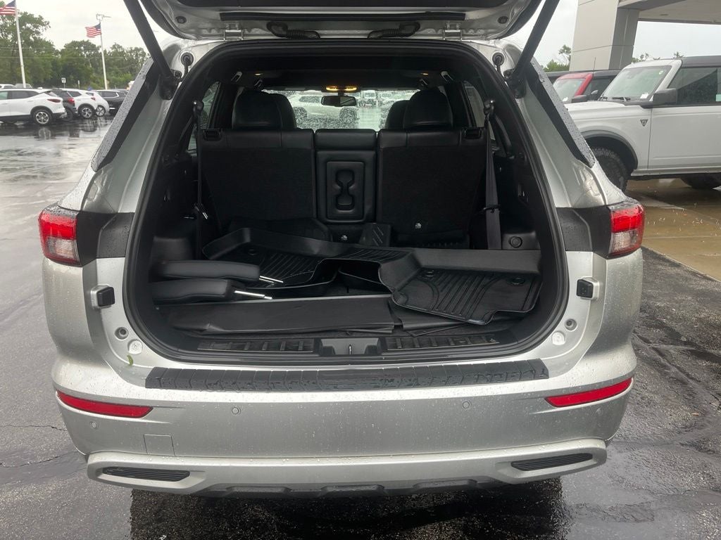 2022 Mitsubishi Outlander SEL