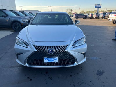 2019 Lexus ES 300h