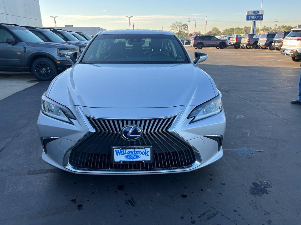 2019 Lexus ES 300h