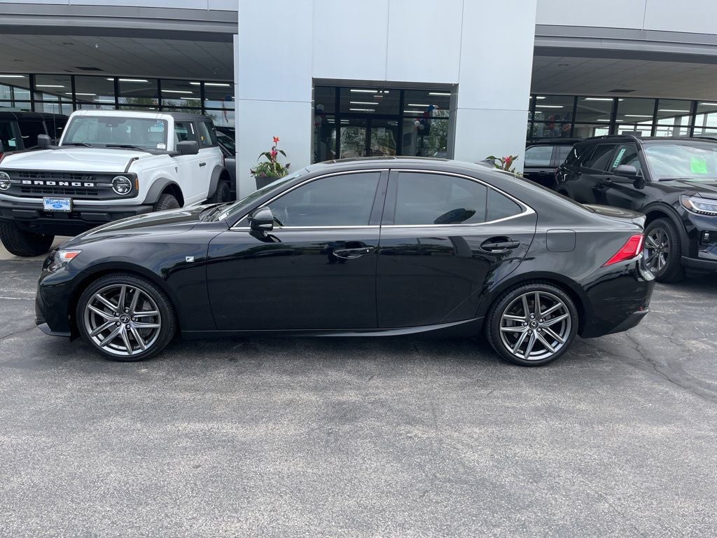 2016 Lexus IS 300