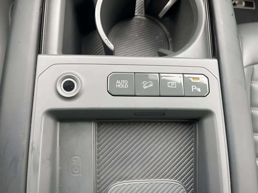 2024 Kia EV9 Land