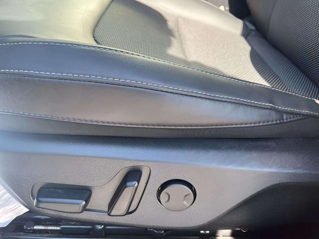 2024 Kia EV6 Light