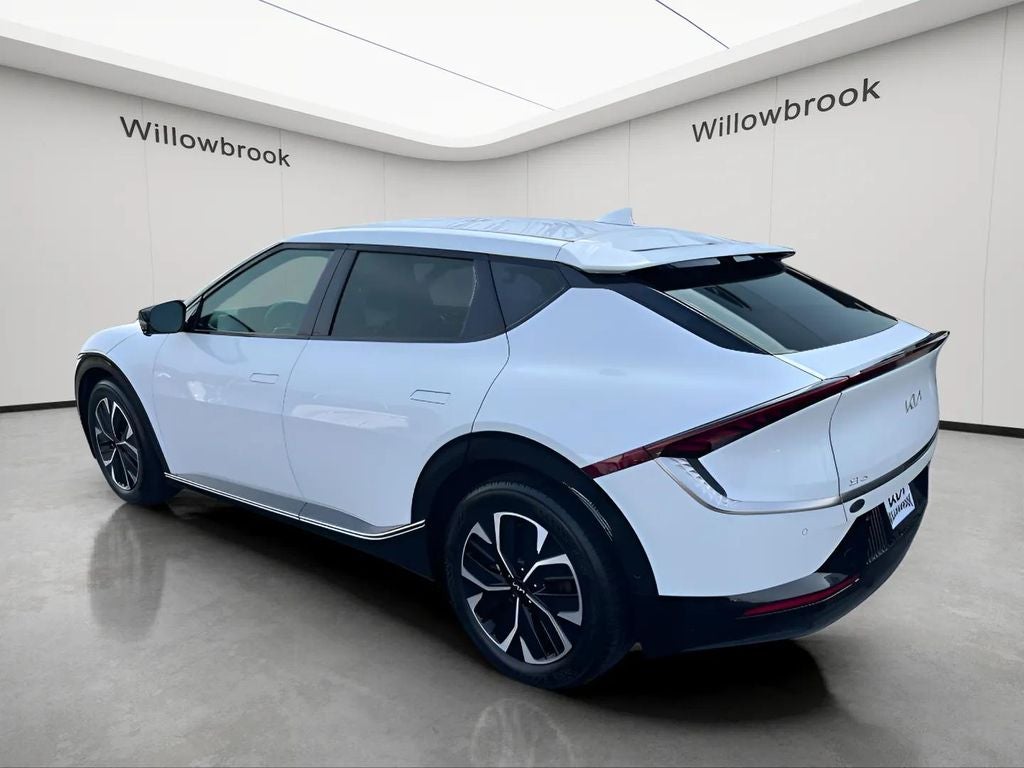 2023 Kia EV6 Wind