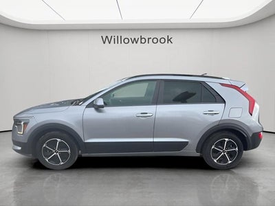 2023 Kia Niro LX