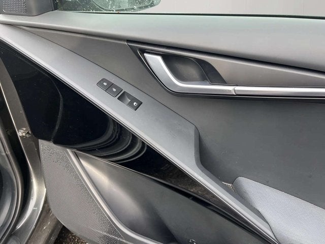 2023 Kia Niro EX Touring