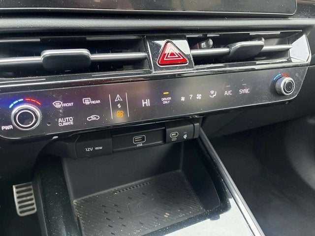 2023 Kia Niro EX Touring