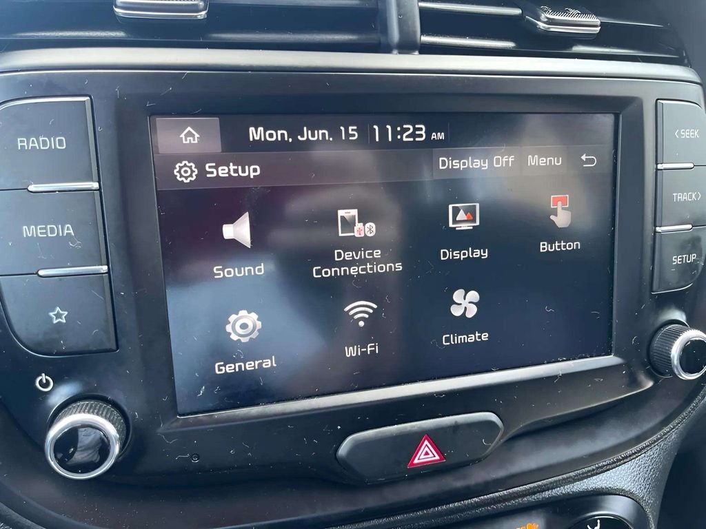 2024 Kia Soul LX