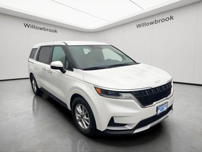 2024 Kia Carnival LX
