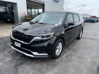 2023 Kia Carnival LX Seat Package