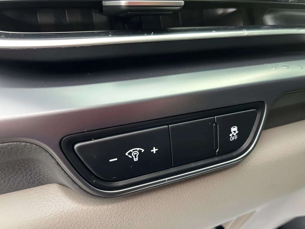 2025 Kia Carnival LXS