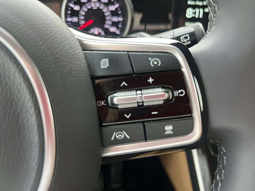 2024 Kia Carnival EX