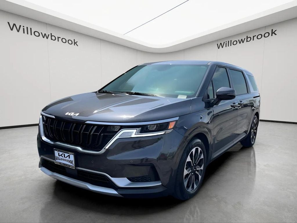 2024 Kia Carnival EX
