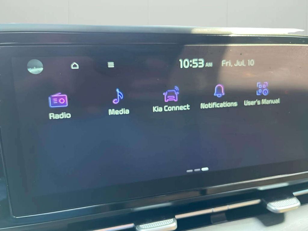 2024 Kia Carnival EX