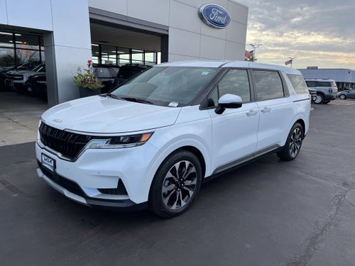 2023 Kia Carnival EX