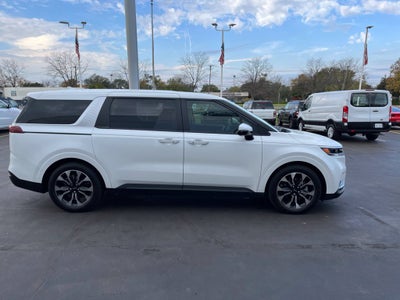 2023 Kia Carnival EX