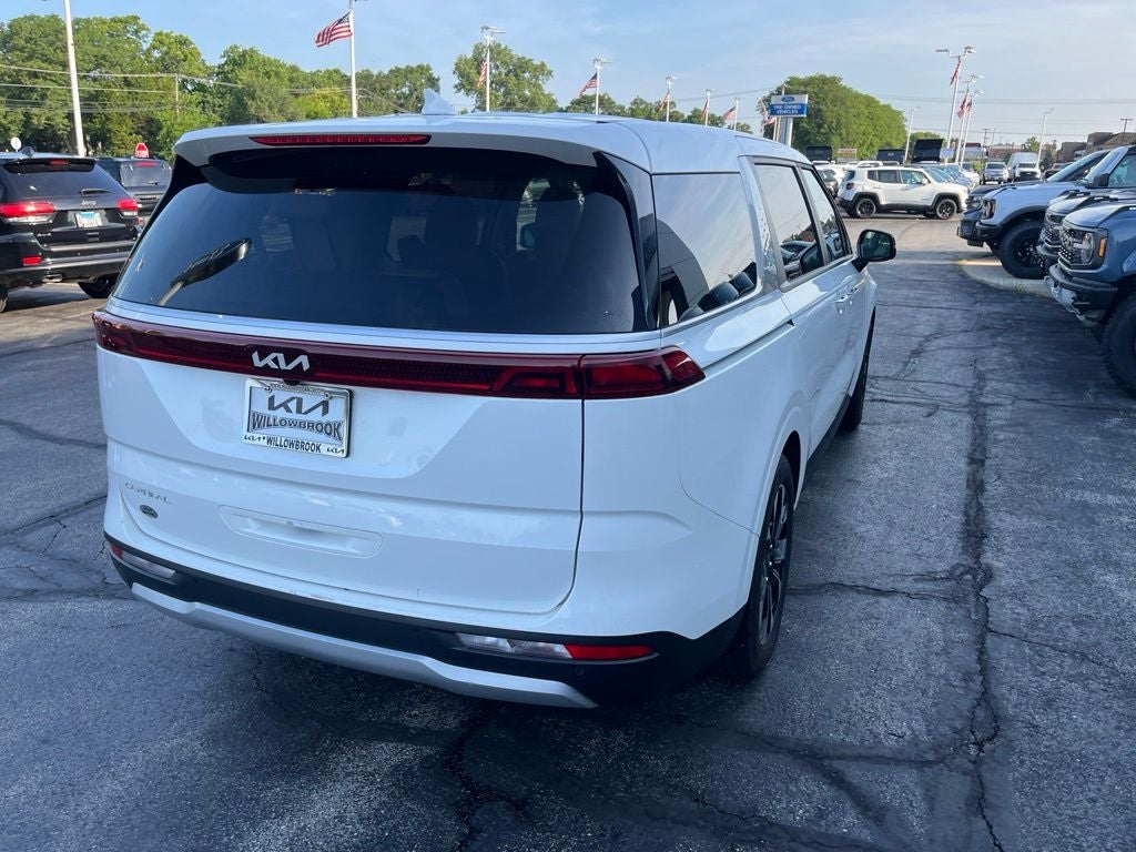 2024 Kia Carnival EX