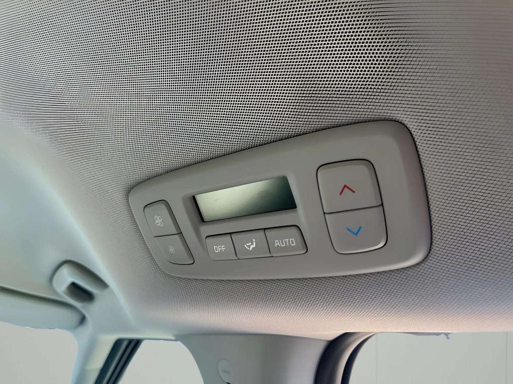 2025 Kia Carnival EX