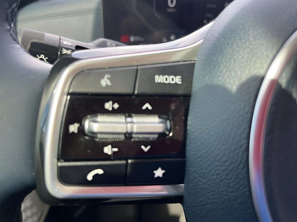 2025 Kia Carnival SX Prestige