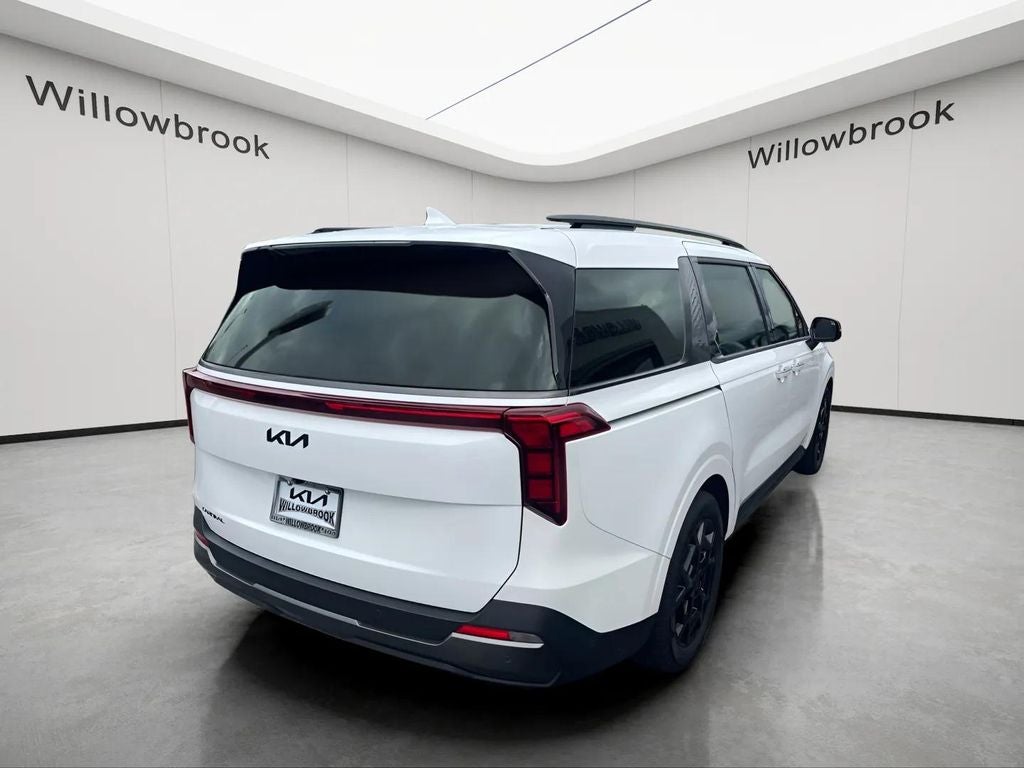2025 Kia Carnival SX