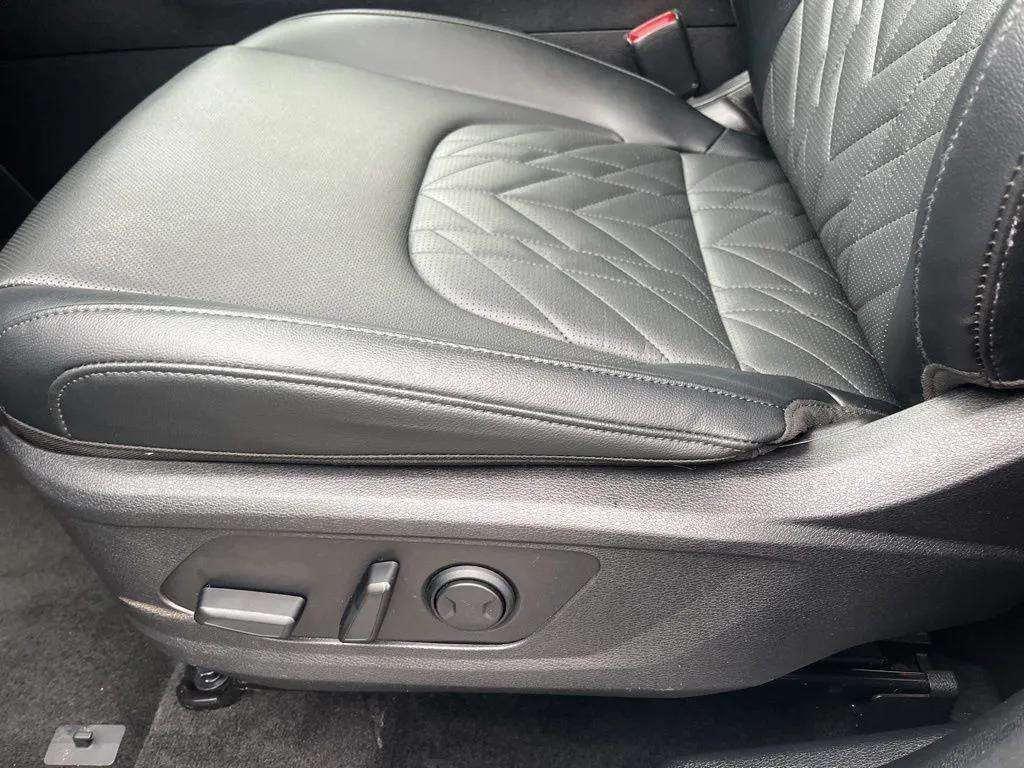 2022 Kia Sportage Nightfall