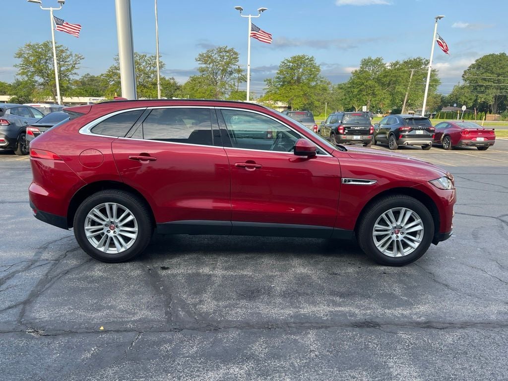 2017 Jaguar F-PACE 35t Prestige