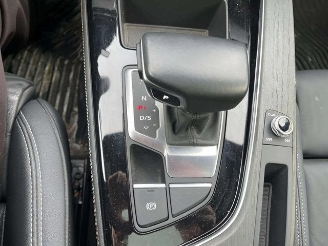 2021 Audi A4 45 S line Premium Plus quattro